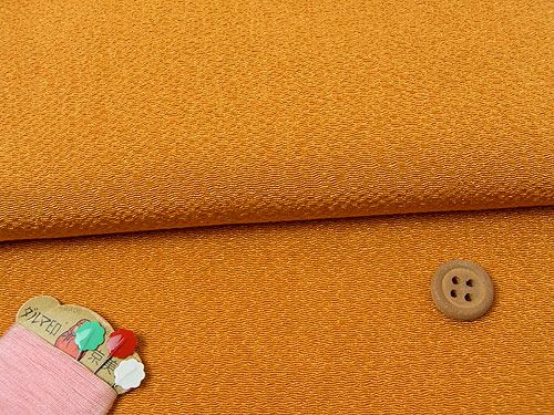 無地ちりめん生地（金茶）