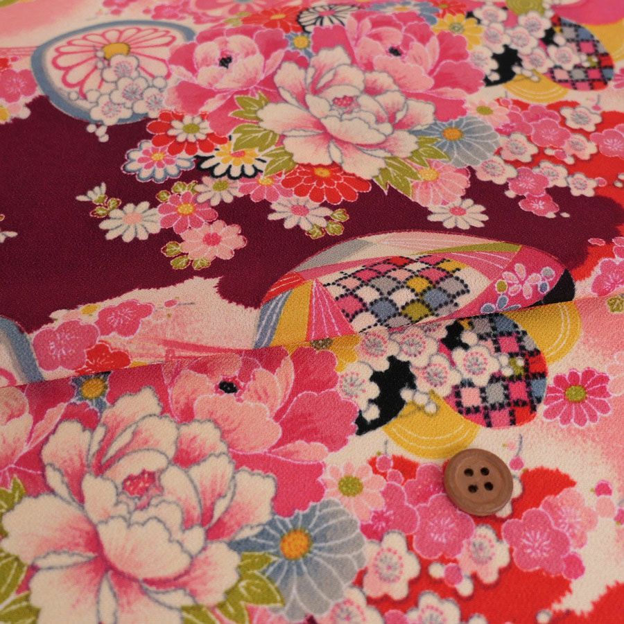 一越ちりめん・水辺の花景色（あずき赤）