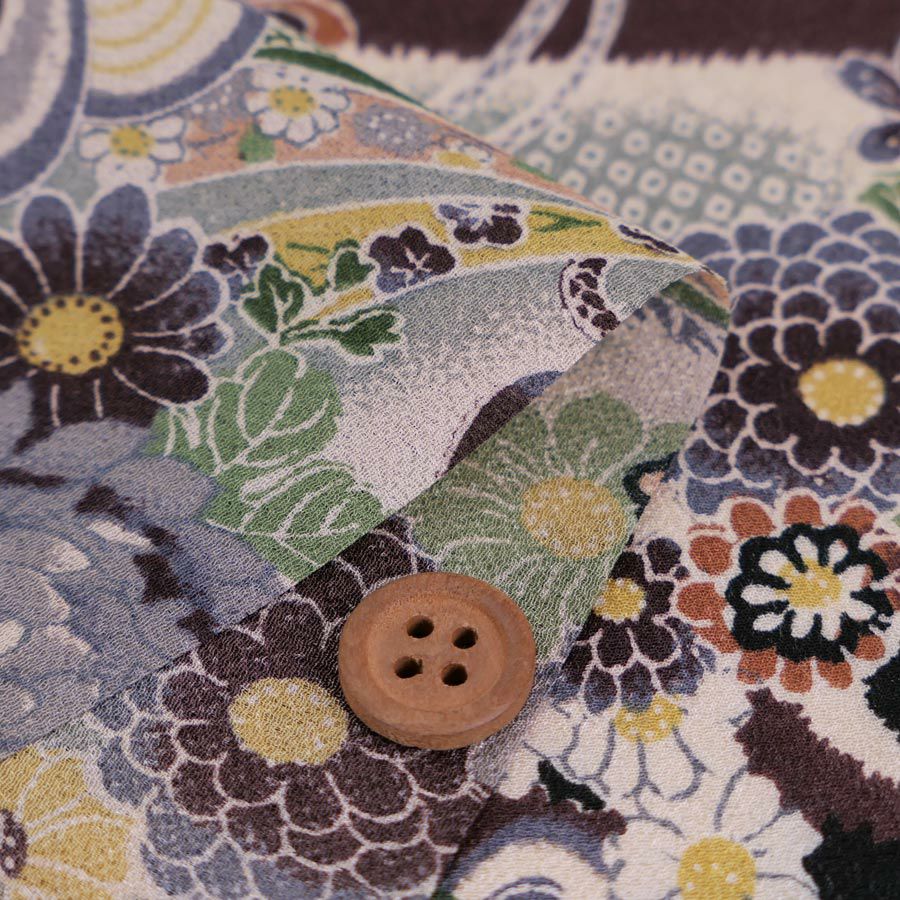 一越ちりめん・しぼりに花のし小槌文様（黒）