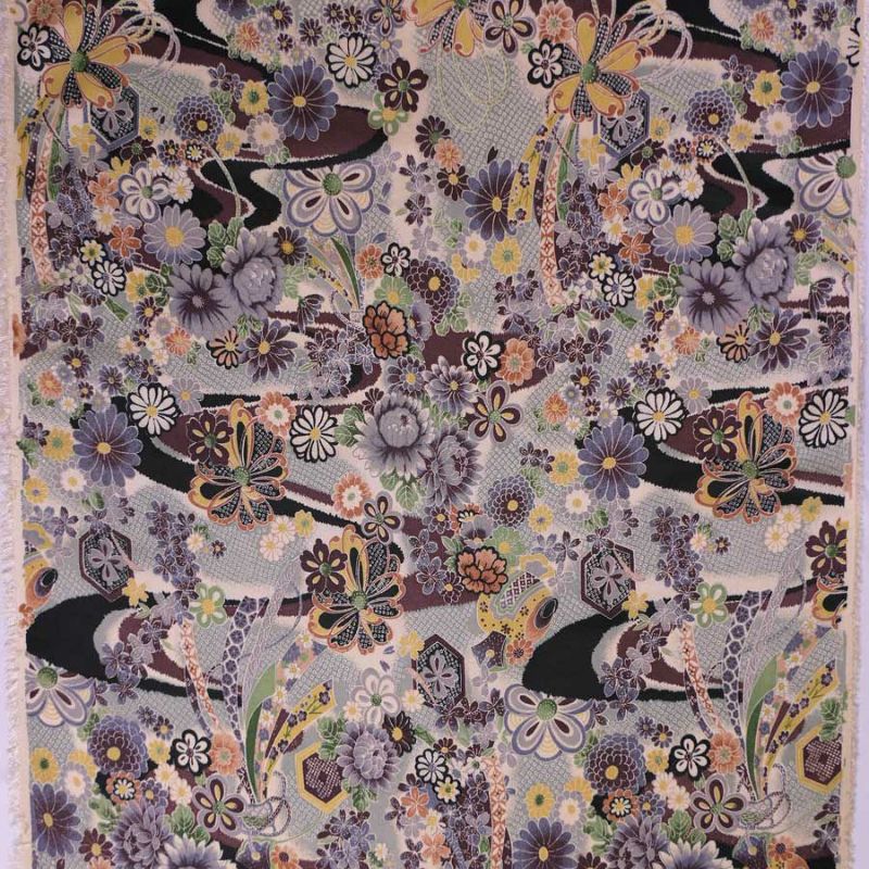 一越ちりめん・しぼりに花のし小槌文様（黒）