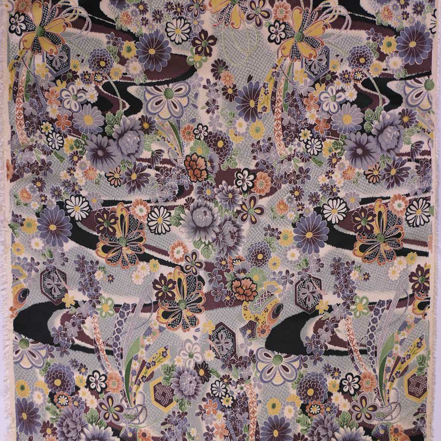 一越ちりめん・しぼりに花のし小槌文様（黒）