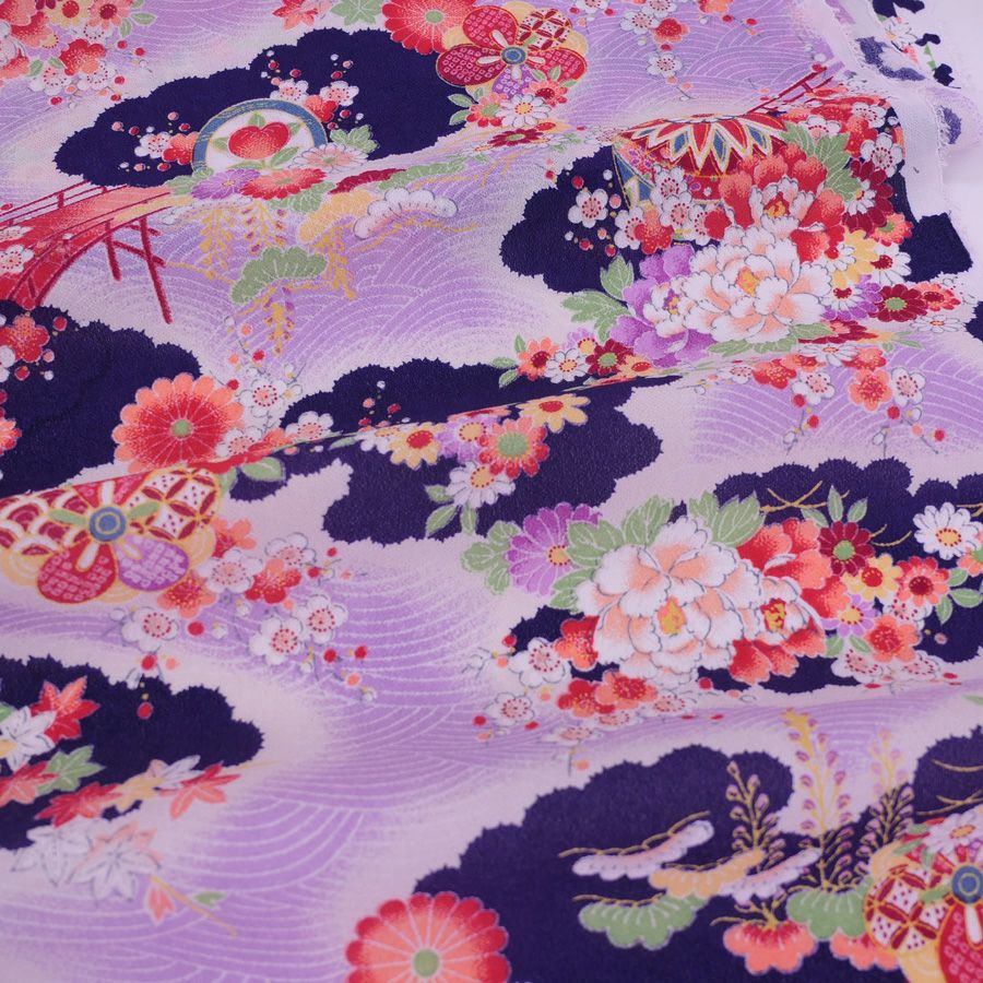 一越ちりめん・波文様に花（紫）