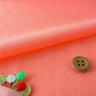 無地一越ちりめん(サーモンピンク) 10cm単位 切り売り |生地 和