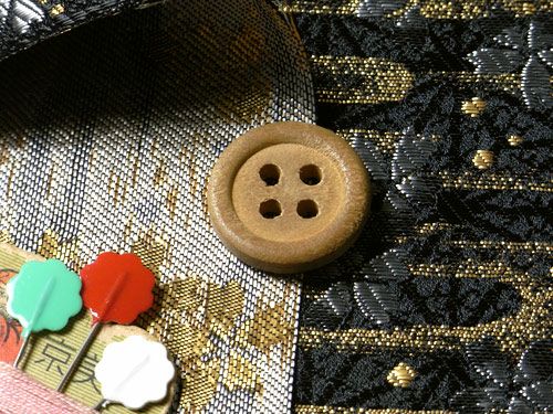 金らん・霞桜と隠れ麻の葉(黒)