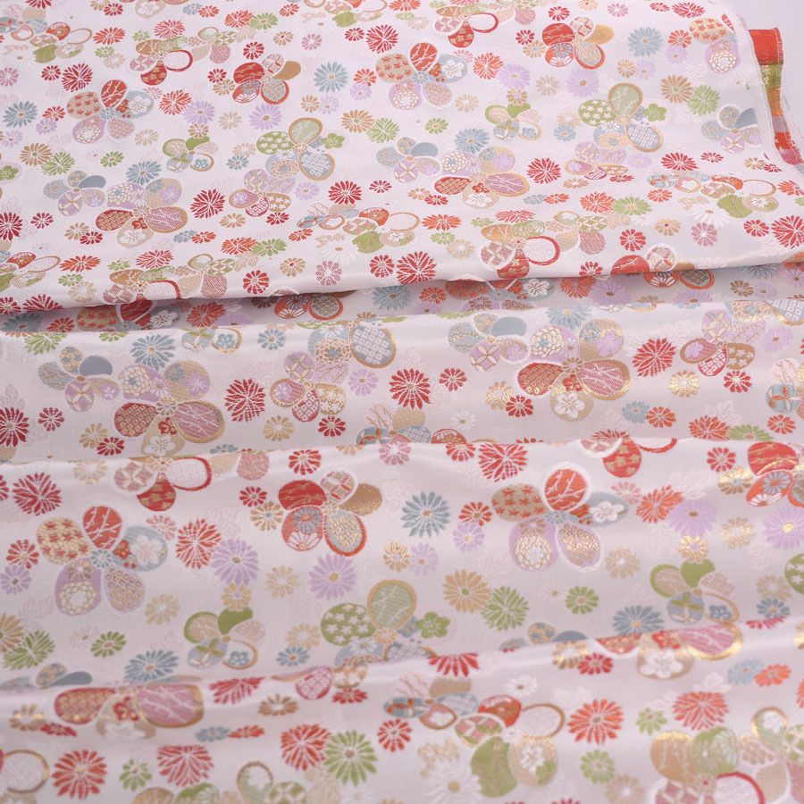 金らん・梅と小菊（白）