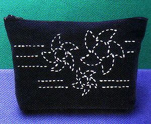 刺し子キット・ポーチ（紺）