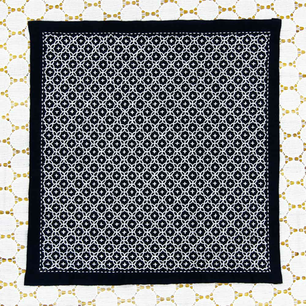 刺し子キット・一目刺しの花ふきん 十字花刺し（藍）