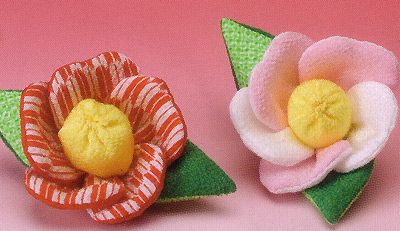 キット・雅びつるし飾り単品・椿 |生地 和柄/和布/ちりめん手芸