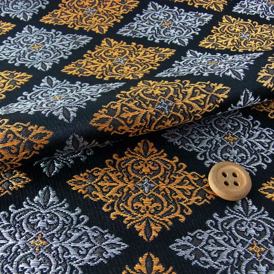 金襴生地(金らん)金銀菱紋様(黒)