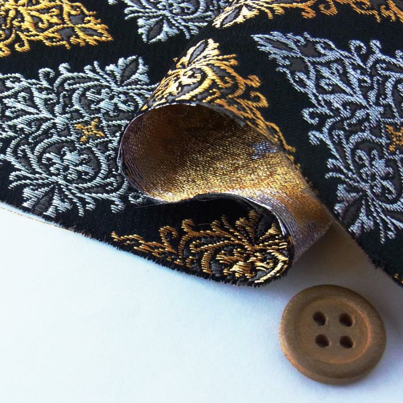金襴生地(金らん)金銀菱紋様(黒)