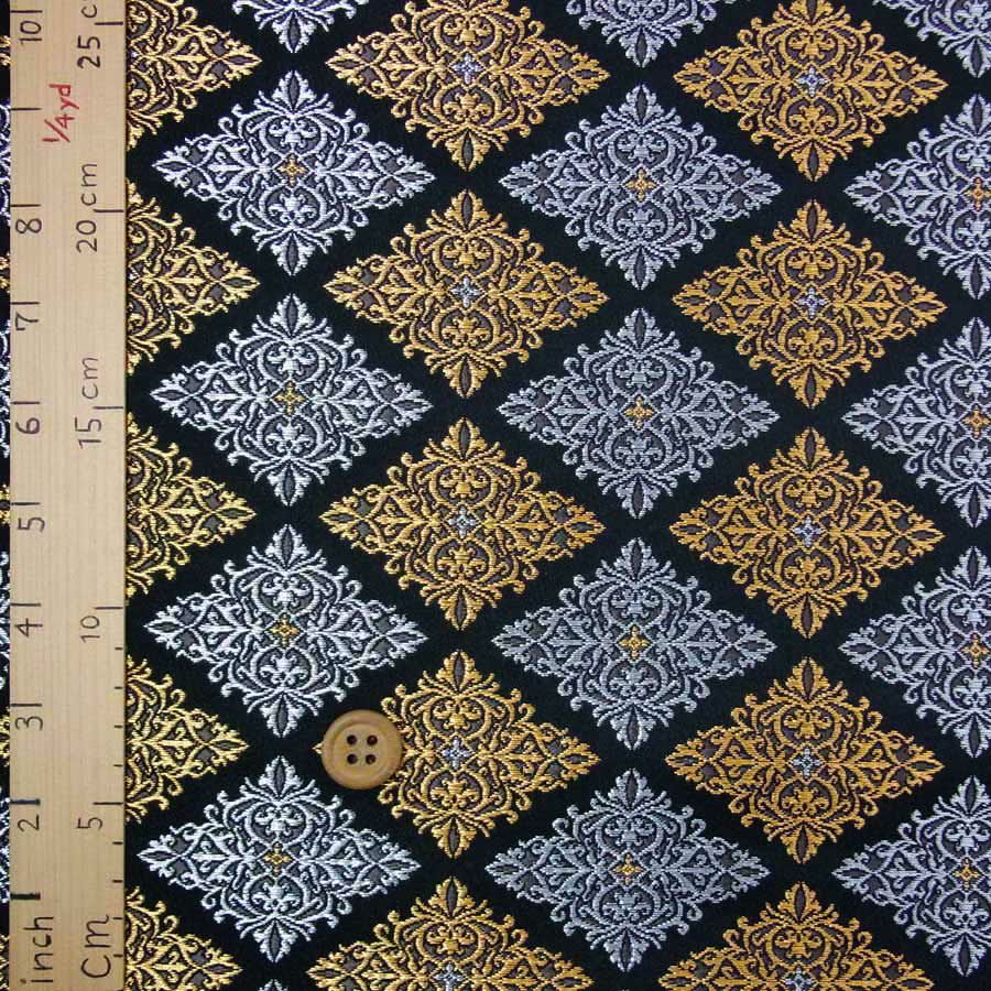 金襴生地(金らん)金銀菱紋様(黒)