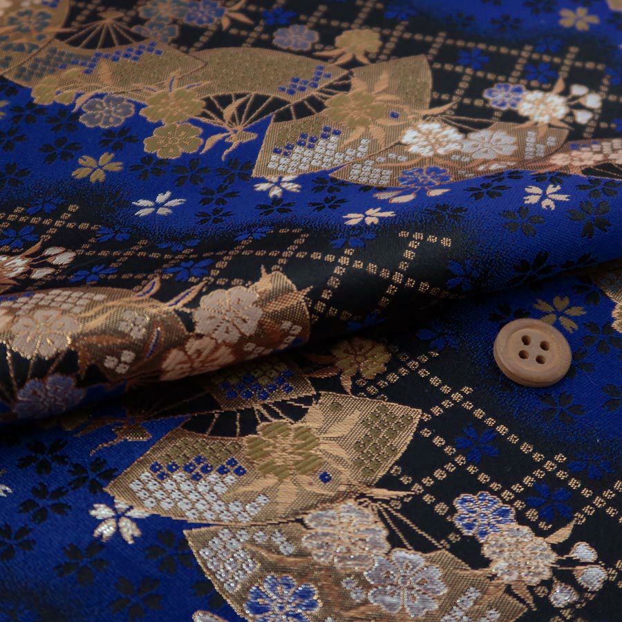 金襴生地（金らん）斜取り扇面桜（黒/青）