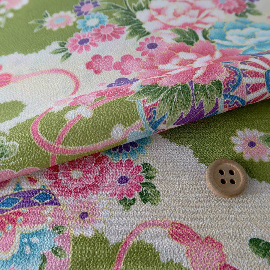 一越ちりめん生地 花御所車に手まり（黄緑）