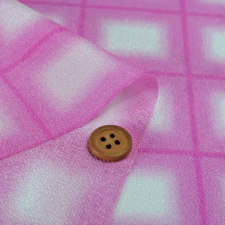 一越ちりめん生地 格子ぼかし(石竹色)