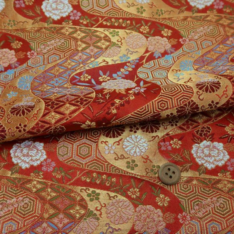 金襴 花と伝統柄の金波模様（赤）