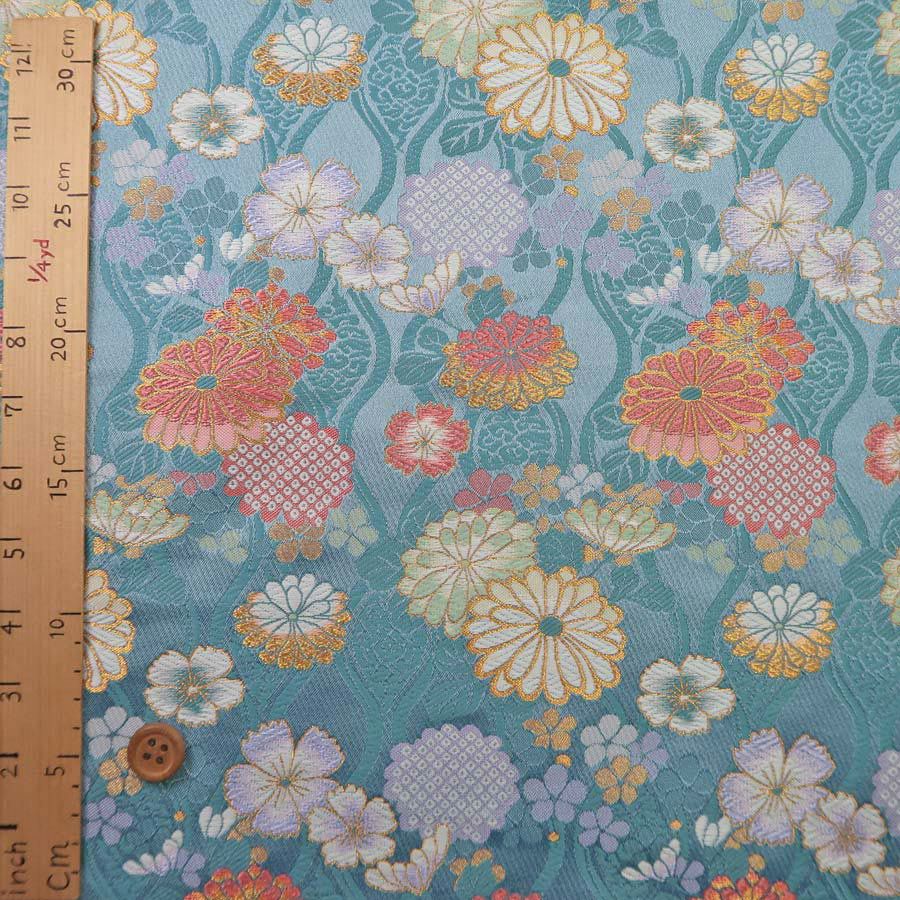 金襴生地(金らん) 雲立涌に菊花(水色) 