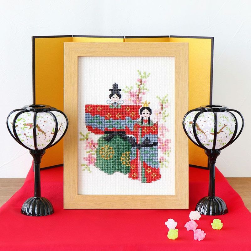 クロスステッチキット 12ヶ月の小さな花風景(3月 桃の花とお雛様 クロスステッチキット 12ヶ月の小さな花風景(3月 桃の花とお雛様