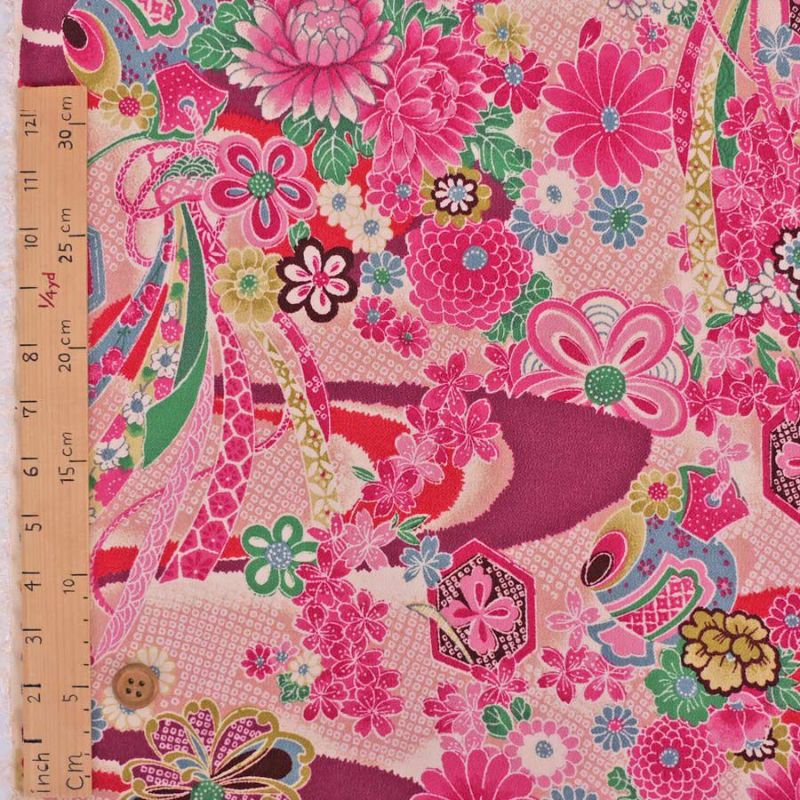 一越ちりめん生地 しぼりに花のし小槌文様(ピンク/あずき) 10cm単位 切り売り