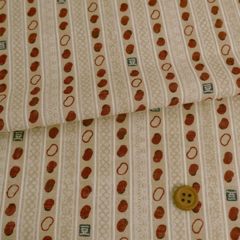 和柄コットン生地 お豆と伝統柄の縞模様(ベージュ) コッカモーリークロス 和みごころ