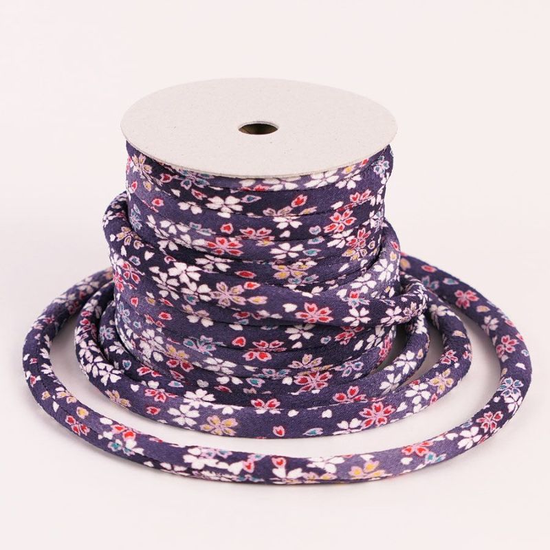 ちりめん丸ひも・柄・８ミリ(実寸約8-10ミリ)夢桜・紫