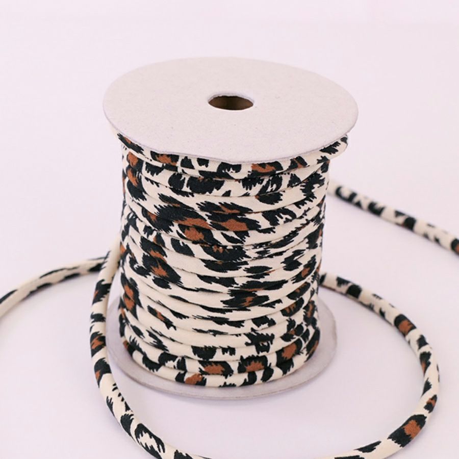 洋風花柄４ミリ木綿丸ひも