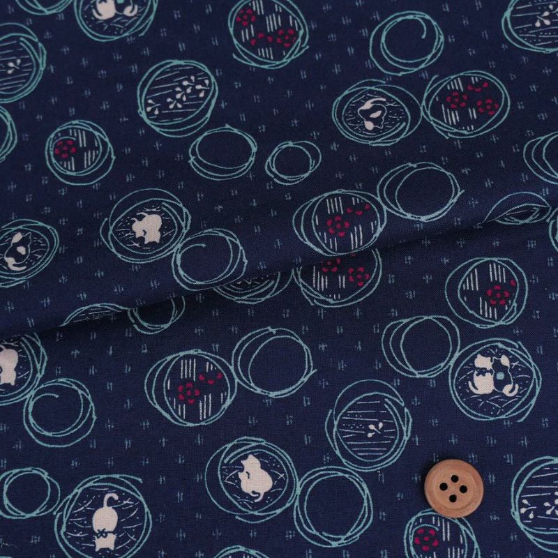 和柄コットン生地 くるくる丸にネコとかすり柄(紺) 10cm単位 切り売りねこ柄コットン 和風ハンドメイド 和調柄エプロン用に