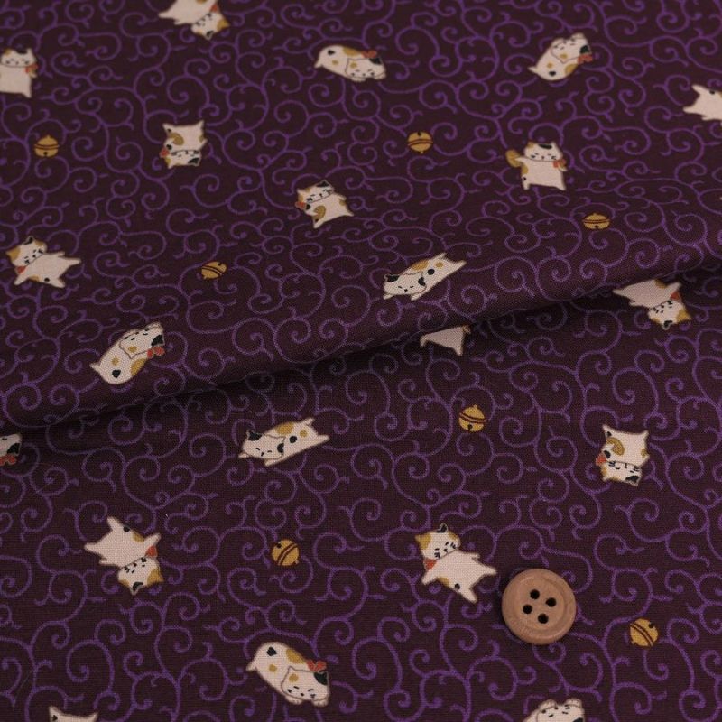 和柄コットン生地 唐草にのんびり猫(紫) 10cm単位 切り売り ねこ柄生地パープル 猫柄コットンプリントシーチング ネコ柄