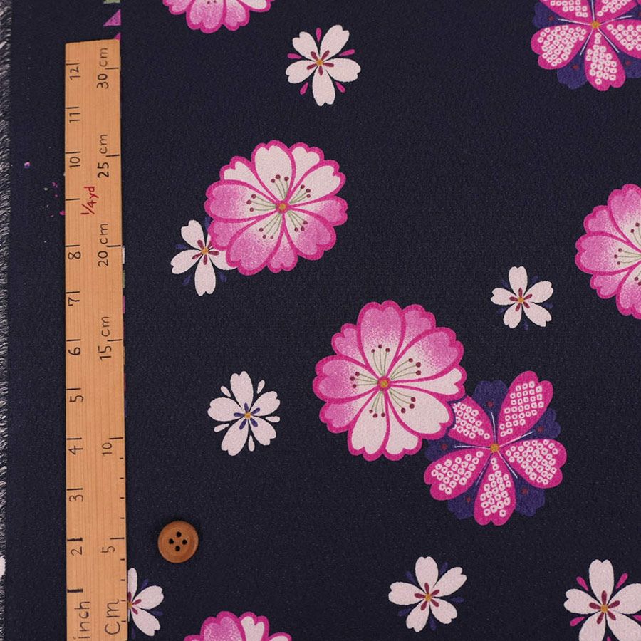 ポリちりめん生地 桜紋ちらし(紺/ピンク) 10cm単位 切り売り |生地 和