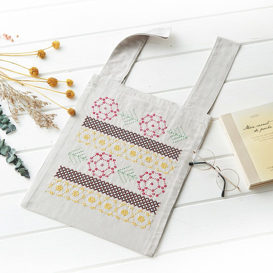 刺し子エコバッグキット・La bouquetiere(ラ ブケティエル) ポピーPoppy オリムパス刺し子キット 刺子のエコバッグ 大人可愛いさしこ