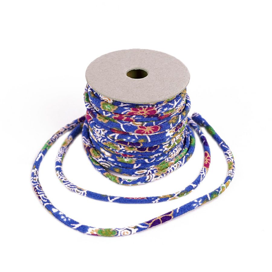 ちりめん丸ひも・柄・2ミリ(実寸約3ミリ)絢爛小紋・青 10cm単位 切り売り 和風細紐ブルー 縮緬チリメンヒモ 和柄コードアクセサリー作り