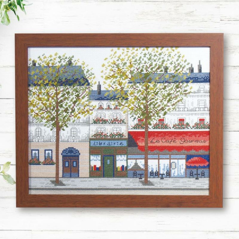 クロスステッチキット・ヨーロッパの風景 マロニエ色づくパリの街フランスの街並みをクロス・ステッチで刺しゅう おしゃれ刺繍