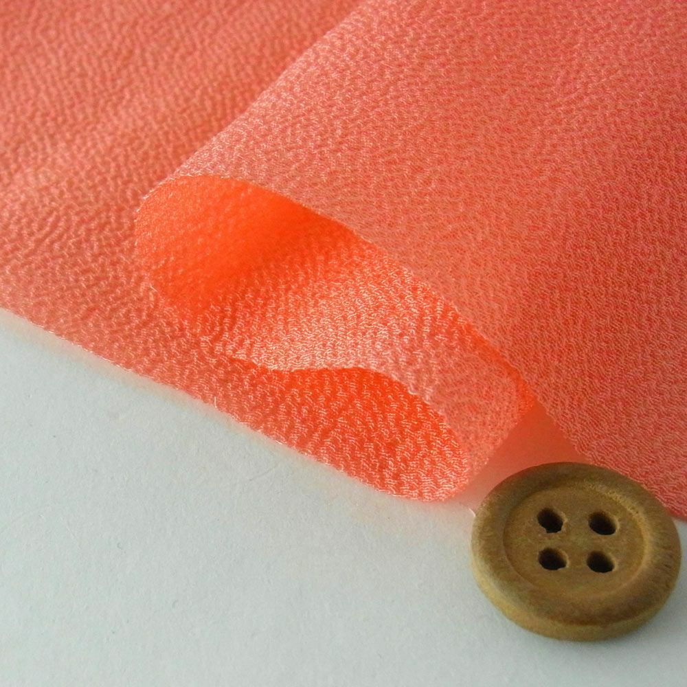 つまみ細工用カット済み生地・一越ちりめん(サーモンピンク) 3cm角 裁断済みひとこしちりめん カット済縮緬布地 30ミリ角 3センチ