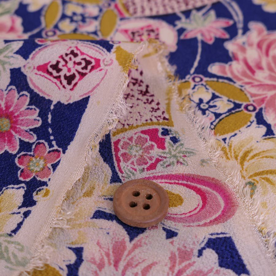 一越ちりめん生地 吉祥菊花柄(紺) 10cm単位 切り売り 古布縮緬風 手芸用チリメン布地 青紺色 ひとこしちりめん 菊柄