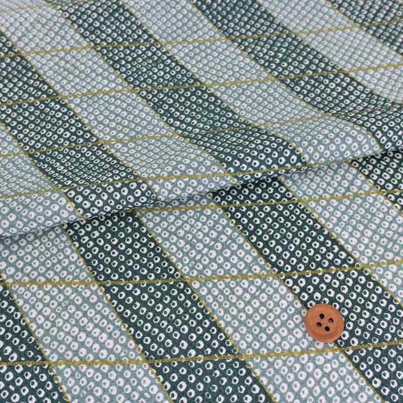 ちりめん生地 二色しぼり(灰緑/青磁) 10cm単位 切り売り 鹿の子絞り柄 かのこ柄 かの子模様 鬼ちりめんグリーン 手芸用