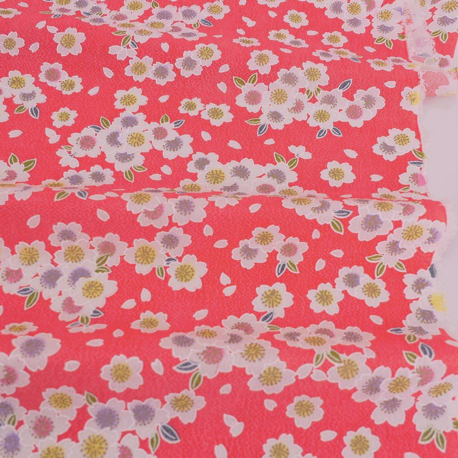 ちりめん生地 白桜(薄赤) 10cm単位 切り売り 縮緬細工用レーヨンチリメン 手芸用ちりめん 桜柄 さくら模様