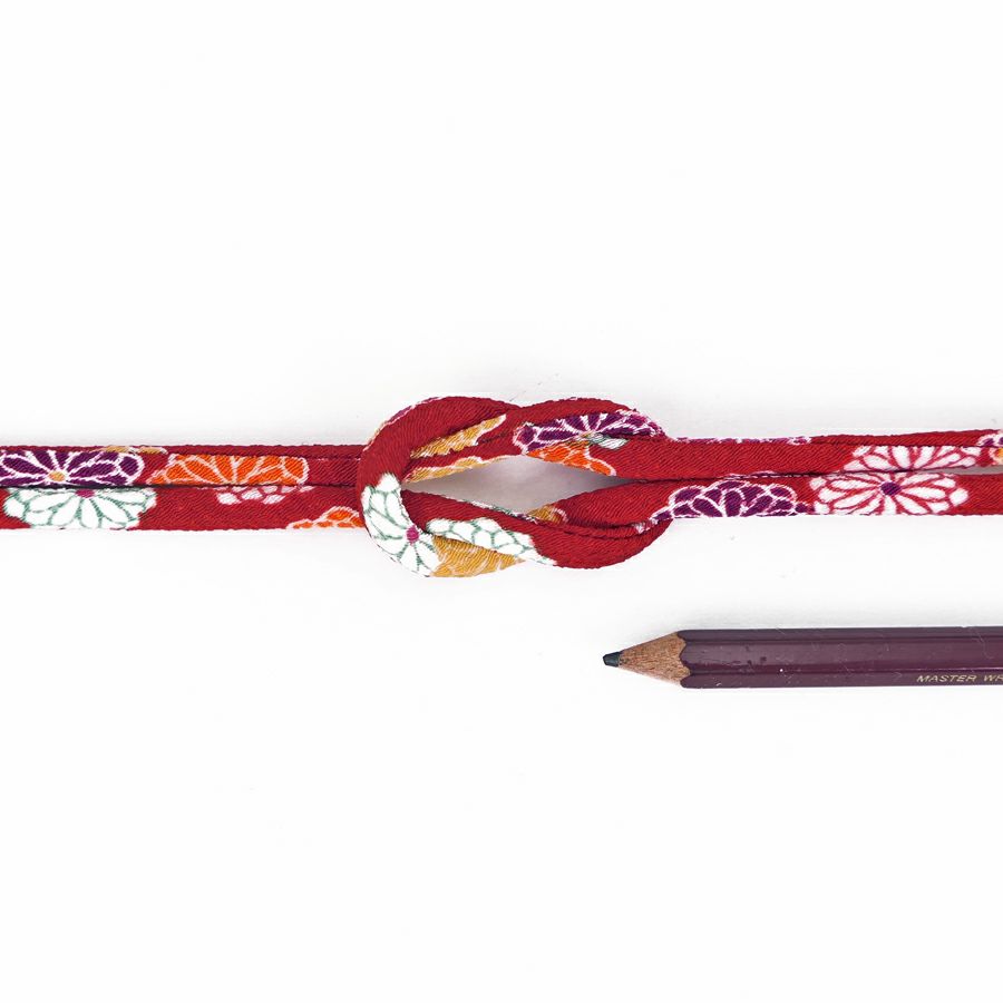 ちりめん丸ひも・柄・4ミリ(実寸約4-6ミリ) 菊姫・赤