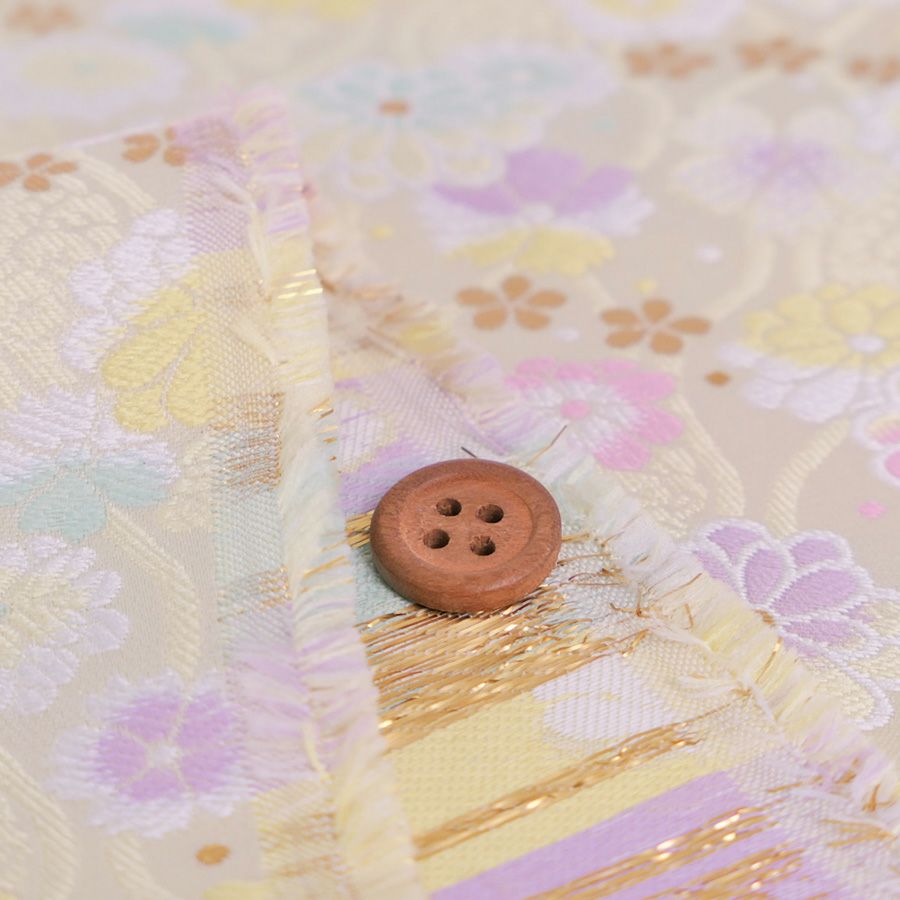 金襴生地(金らん) たてわくに菊桜(イエロー)