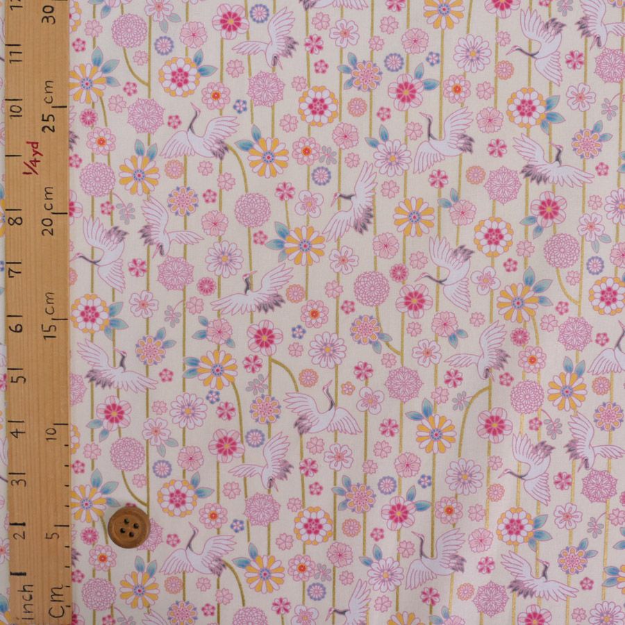 和柄コットン生地 鶴のつるし飾り(アイボリー) 10cm単位 切り売り