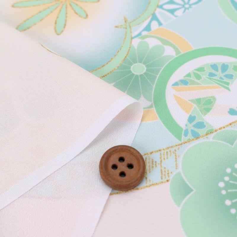 着物用洗える生地 梅花に手まりと糸巻き(淡緑) 1反売り(約12m)