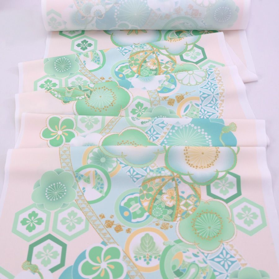 着物用洗える生地 梅花に手まりと糸巻き(淡緑) 1反売り(約12m)