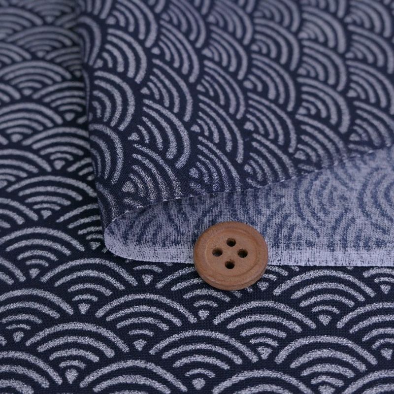  和柄コットン生地 煌めく青海波(銀/濃紺) 10cm単位 切り売り