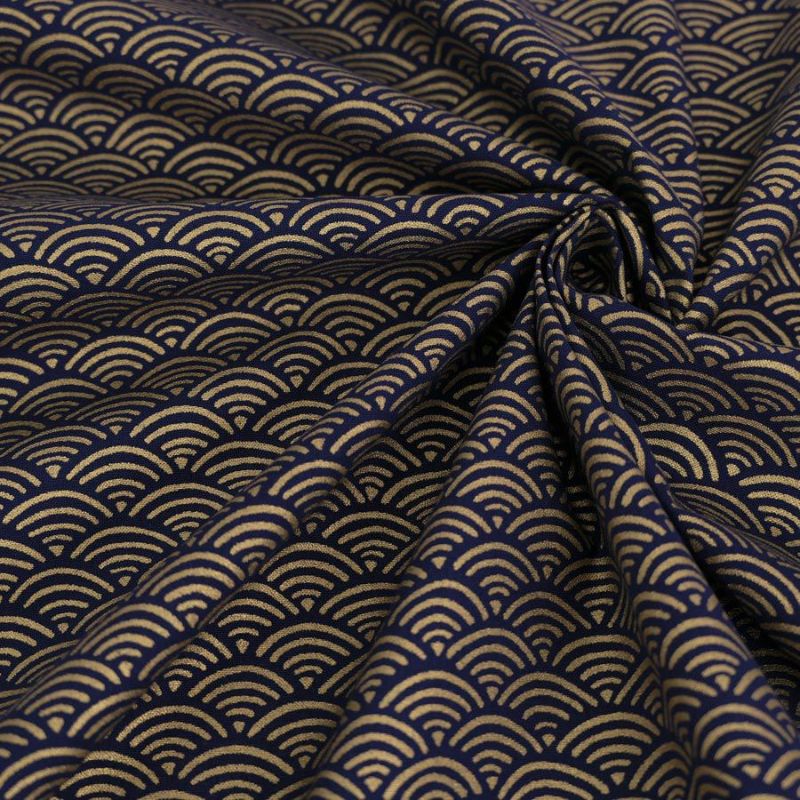  和柄コットン生地 煌めく青海波(金/濃紺) 10cm単位 切り売り