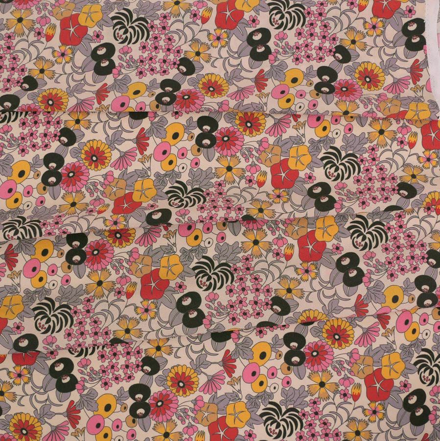 ポリちりめん生地 四季の花あつめ(秋華/あきはな) 10cm単位 切り売り