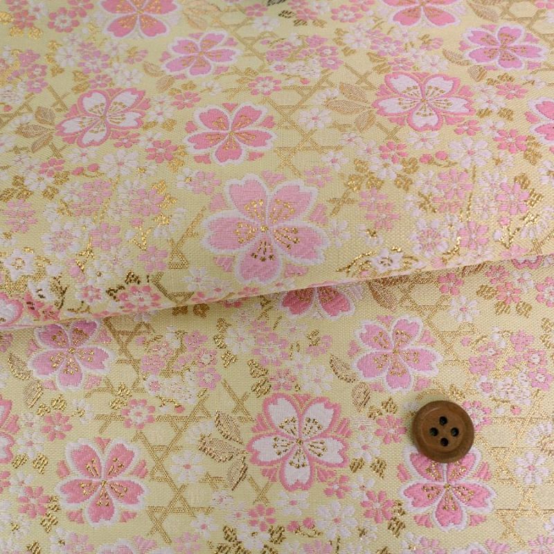 金襴生地(金らん) 金のかごめに桜づくし(クリームイエロー)