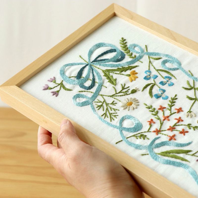 刺しゅうキット マカベアリス ホリデーバード