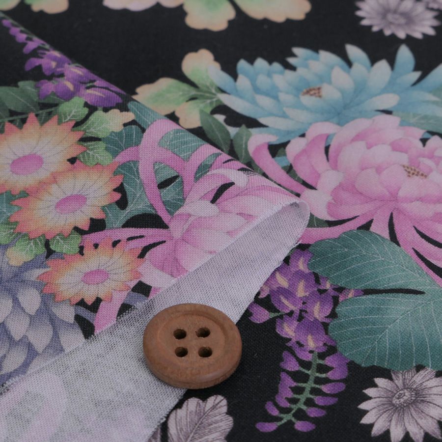 和柄コットン生地 大輪菊の花寄せ(黒) 10cm単位 切り売り