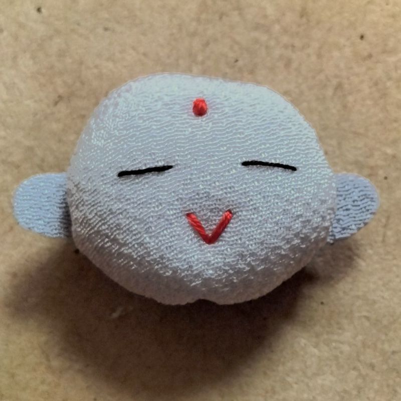 ちりめん手芸キット ほほえみ地蔵のチャーム・2個セット やさしい笑顔で見守ってくれる可愛いお地蔵さんをお守りに