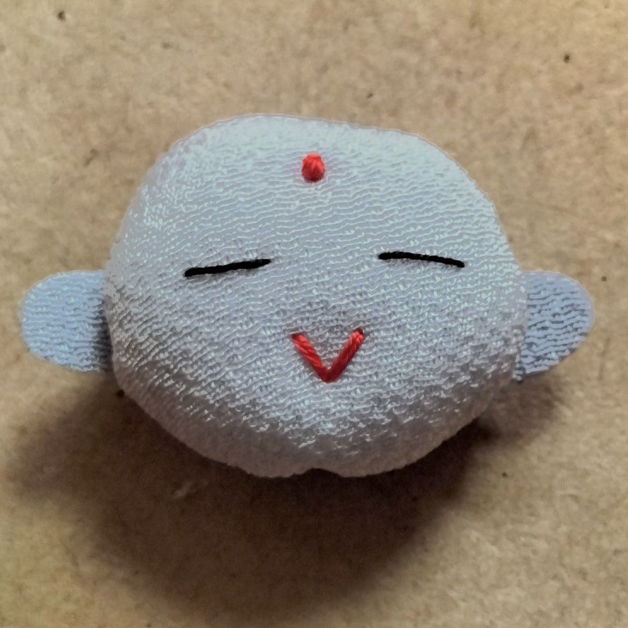 ちりめん手芸キット ほほえみ地蔵のチャーム・2個セット やさしい笑顔で見守ってくれる可愛いお地蔵さんをお守りに