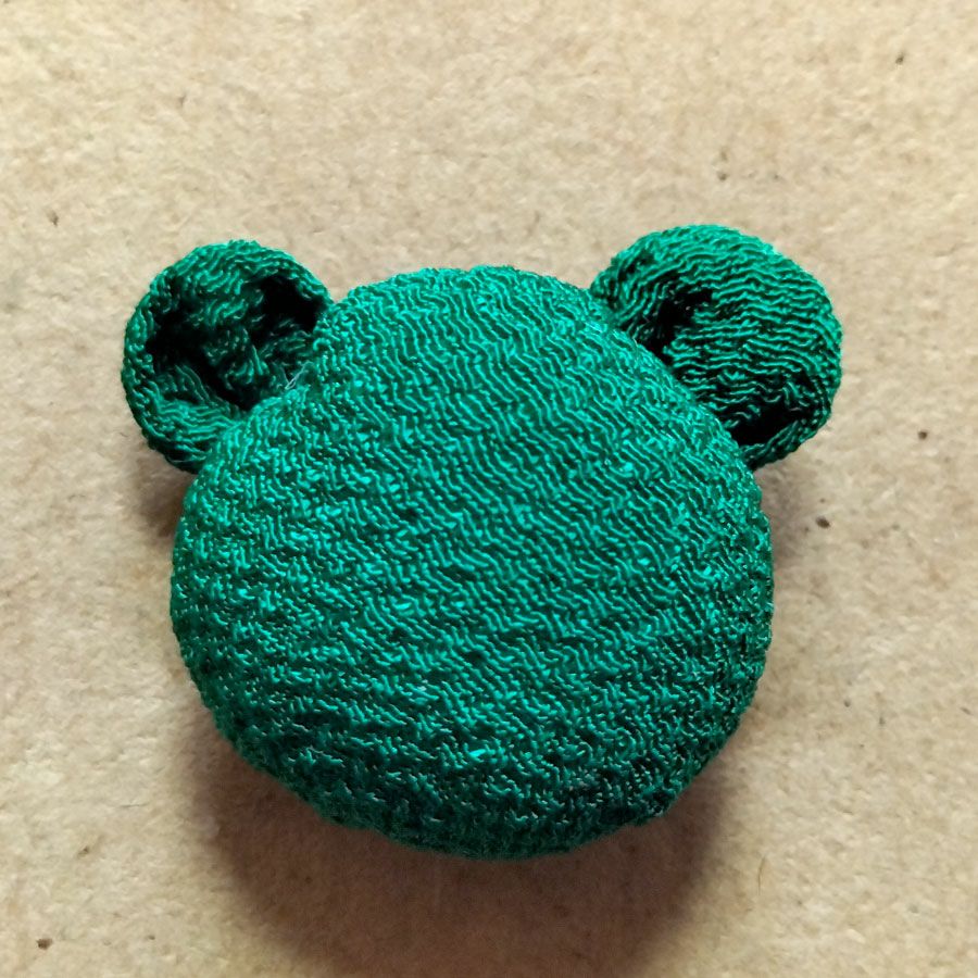 ちりめん手芸キット かえるのお守りチャーム・2個セット 無事カエル、福カエルの願いを込めて 蛙のハンドメイドキット