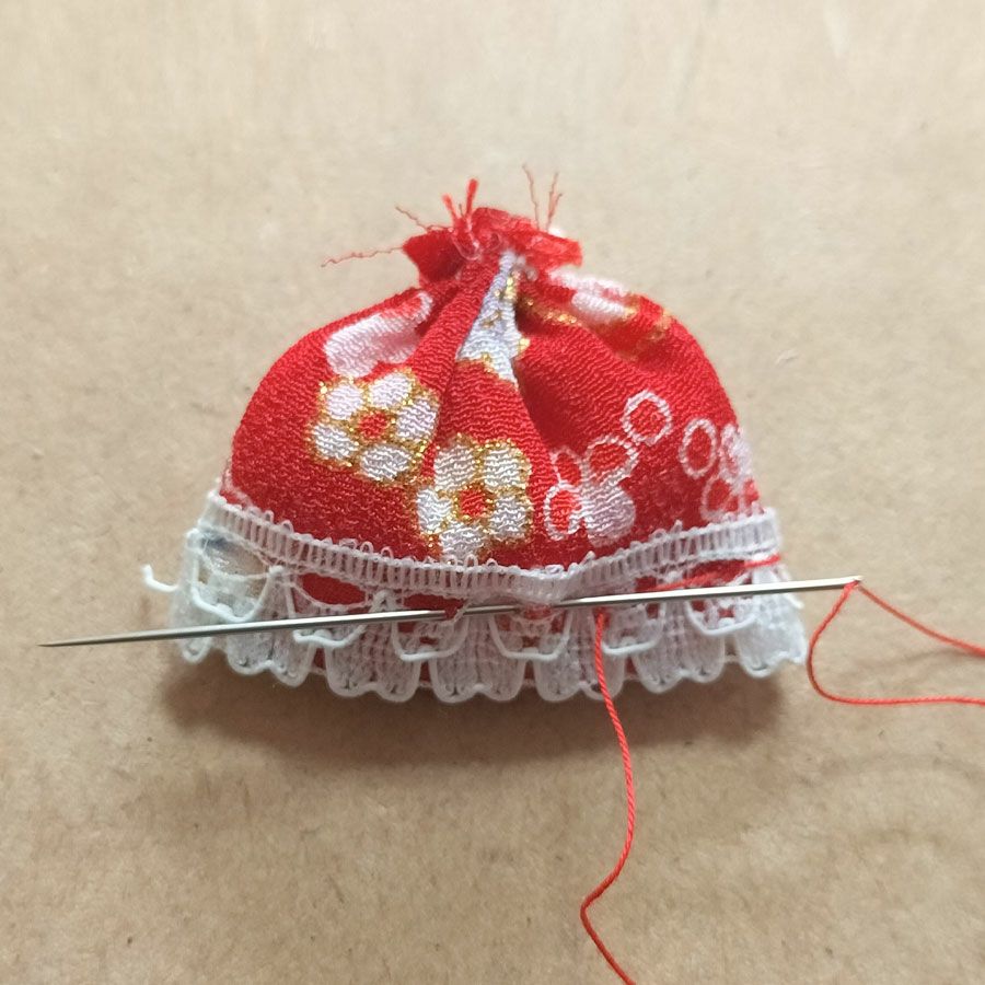 ちりめん手芸キット おめかしうさぎのチャーム・2個セット ハンドメイドキット 和風チャーム手作り ウサギの根付 ミニ飾り